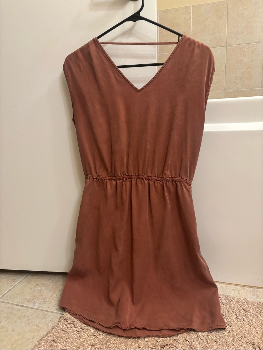 Universal Thread Rust-Terra V-Neck Mini Dress